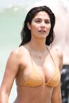 Pia Miller - Sexy Bikini [12/27/2019]
