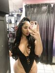 Violet Got Cake (baddgalsteph)