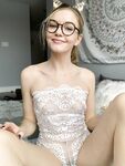 Kendra Clark @Cutegiraffe