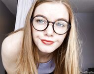 Kendra Clark @Cutegiraffe