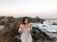 Emily Cheree OnlyFans Pics and Vids