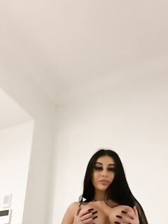 Mikaelatesta - Mik x