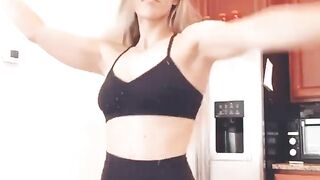 Therealbrittfit Onlyfans (Video 31)