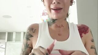 Bhad Bhabie indoor_outdoor Live