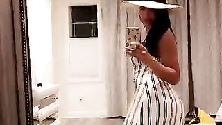 Ana's Snapchat (Video 166)