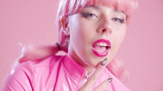 Yuzukimiiu - Pink Nurse Knows How to Warm Up Her Patients