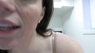 Yogabella: Knotty