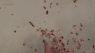 toni bath squirt