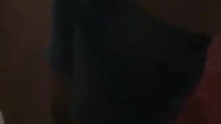 Azzy sexy (Video 3)