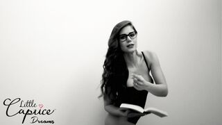 Melena Maria Rya y Little Caprice