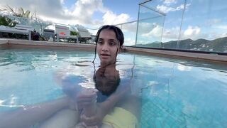 Yasmina Khan - Busty India Gives an Amazing Blowjob in the Hotel Pool to Everyone's G