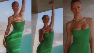 Rachel Cook Green Striptease