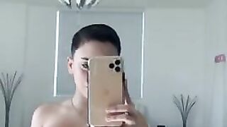 Veronica Victoria Perasso Onlyfans Leaked Show her pussy (Video 2)