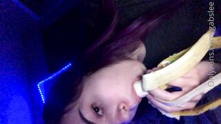 Gorgeous Teen With Enormous Ass (Video 2)