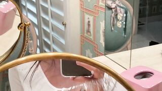 Sophie Mud (Video 2)