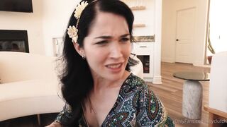 ellyclutch with clubevelynclaire CUM IN MOUTH AND CUMSWAP 3some