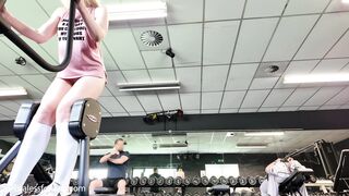 Bonni - Dared to Get Naked at the Local Gym