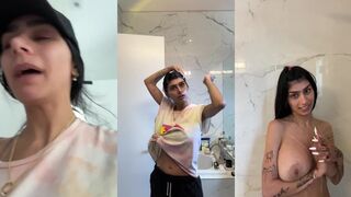 Mia Khalifa OnlyFans Livestream in the Bathroom