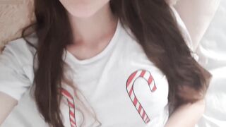 AliceNZ (Missalice_94) Xmas Finger Teasing