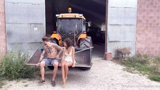 Beasecrets public barn threesome