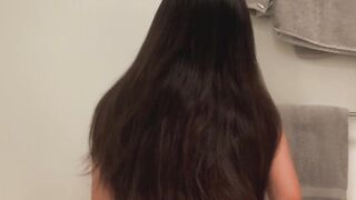 Kawaiimomo Videos (Video 3)