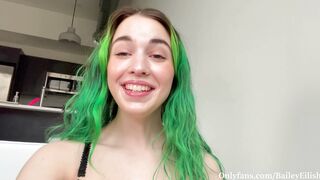 bailey squirt