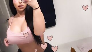 Violet Got Cake (baddgalsteph) (Video 28)