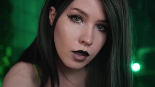 ASMR MOOD - ASMR Shego (EarLicking)